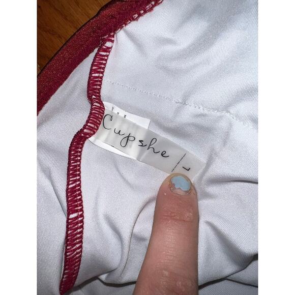 Cupeshe wine ruffle One Piece Swimsuit size large - Picture 8 of 9